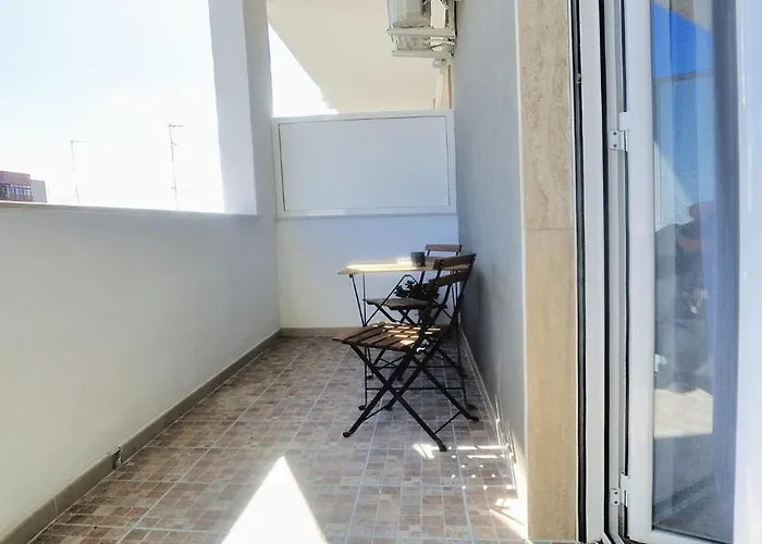 Donna Maria Oda ve Kahvaltı